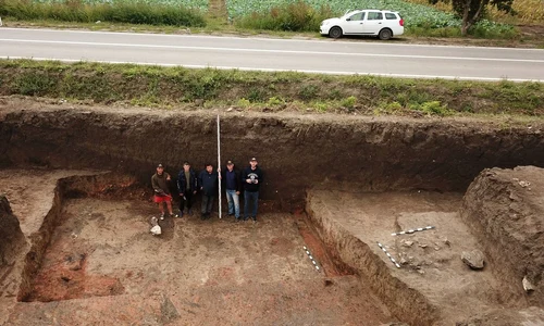 Descoperiri arheologice în situl la Costești-Gârlea (© Facebook / Agenția Națională Arheologică)