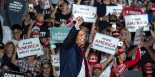 Donald Trump în campanie electorala la Florida FOTO EPA-EFE