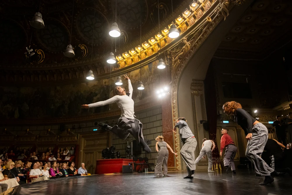 Bach + break dance = love