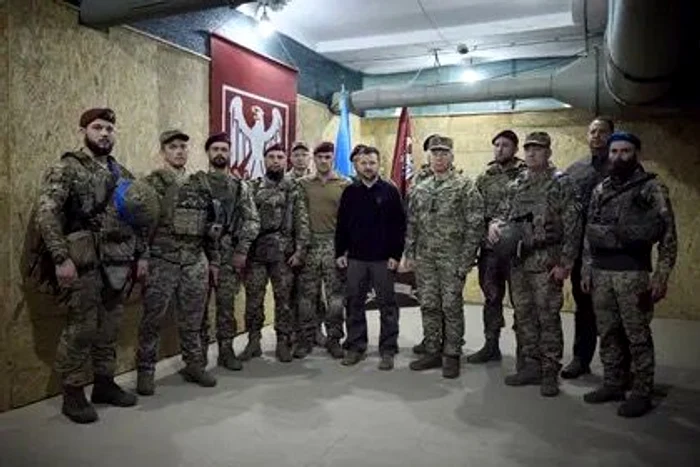 Președintele Ucrainei, întîlnire cu trupele care luptă la Sumî/ FOTO: Președinția Ucrainei