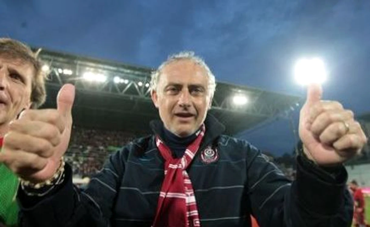 Andrea mandorlini a reuşit "tripla" în acest sezon: campionat, Cupa şi Supercupa