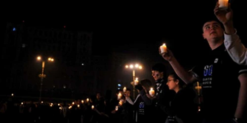 Pietrenii sunt invitați să se alăture campaniei intitulate „Earth Hour”