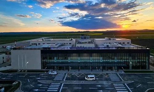 aeroport delta dunarii facebook jpg