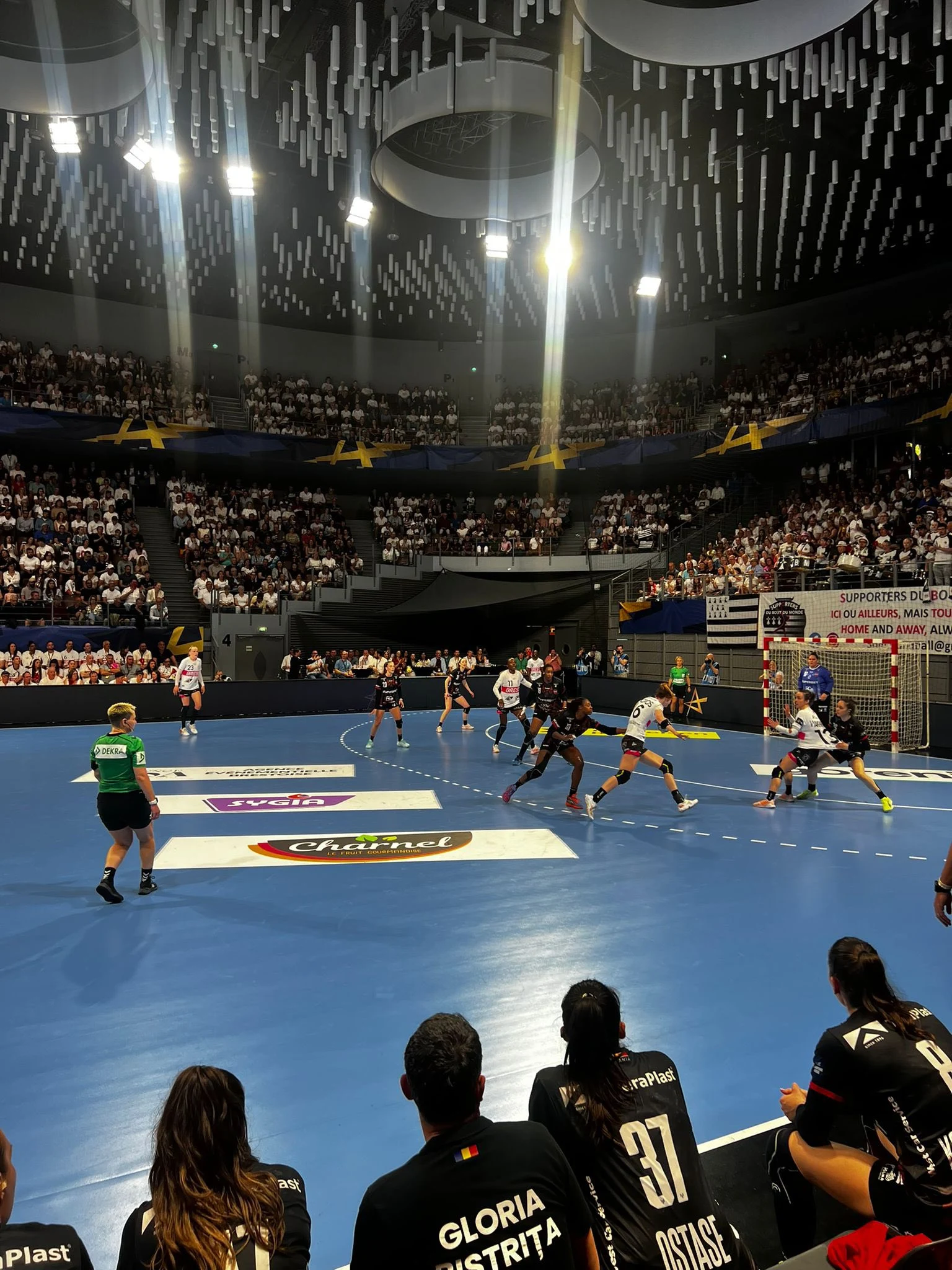 Gloria Bistrița iese cu capul sus din Liga Campionilor la handbal. Prestație onorabilă pe terenul lui Brest