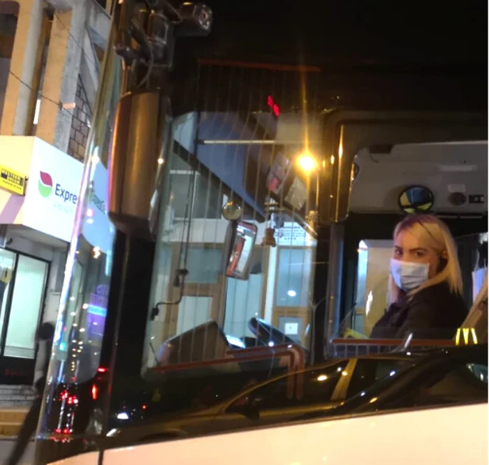 Iuliana Henea, şofer de autobuz FOTO Compania de Transport Public Iaşi