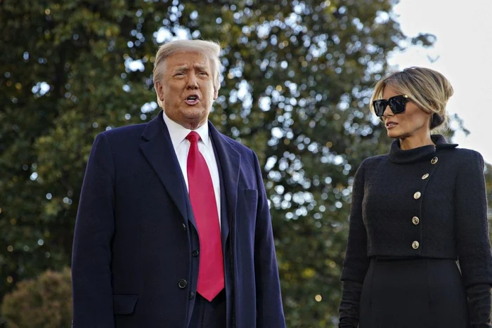 Trump şi Melania aplică distanţarea şi în dormitor (Foto: Profimedia).