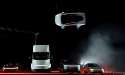 Tesla Roadster captură video YouTube jpg