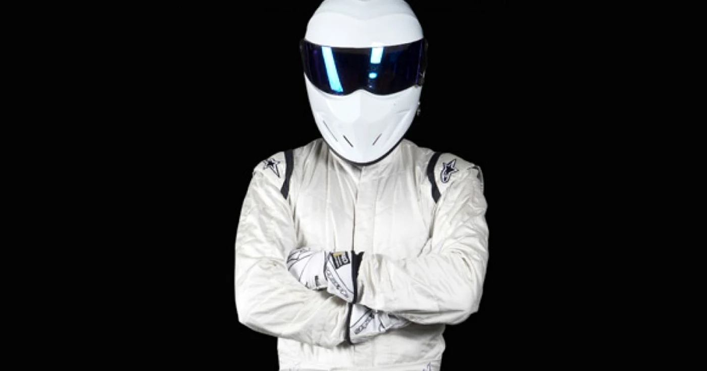 The
Stig, pilotul profesionist anonim care apărea în emisiunea „Top
Gear“, va reveni în „The Getaway Car“ FOTO Arhivă
