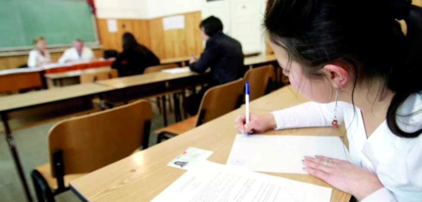 Elevii din şase licee din Dolj nu au obţinut nota 6 pentru promovare