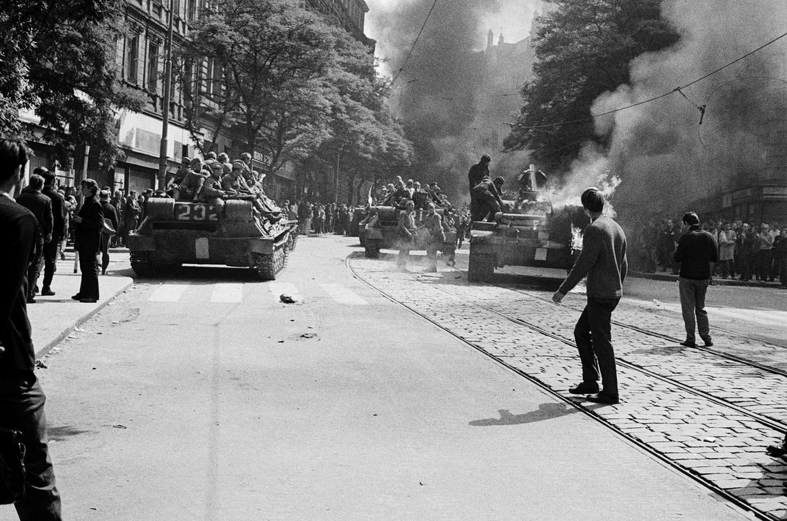 Tancurile sovietice au năruit orice speranță de reformă FOTO Profimedia