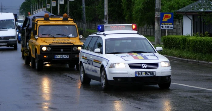 Poliţiştii au demarat o anchetă în aceste cazuri 