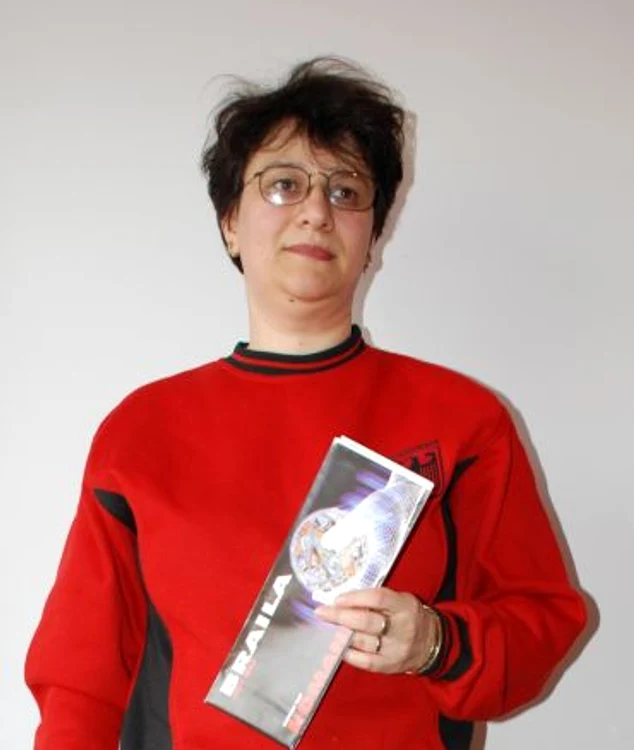 Doina Popescu - manager de firmă, scriitor, aviator, profesor de matematică, jurnalist şi blogger