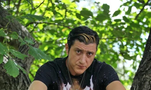 1 costi dita main jpg jpeg