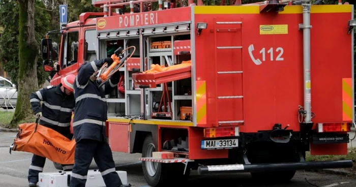 Intervenţie pompieri FOTO arhivă Adevărul