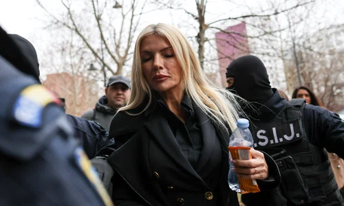 Laura Vicol și Vladimir Ciorbă sunt aduși la audieri la DIICOT în dosarul Nordis, în București. FOTO Inquam Photos / George Călin