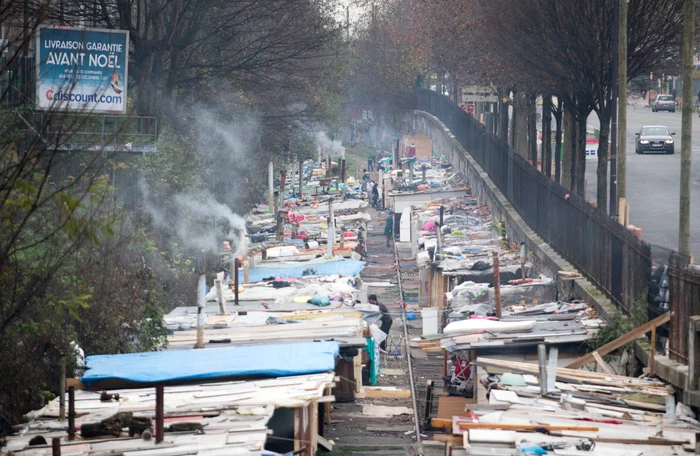 Cartierul este amplasat de-a lungul unei căi ferate dezagectateSursă: AP