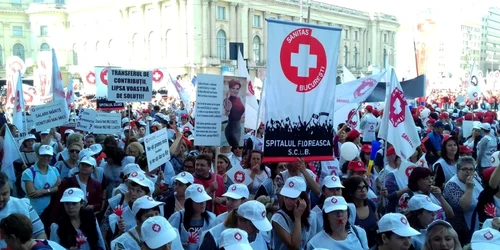 Miting al sindicatelor din Sănătate în Capitală FOTO Elena Stolerciuc