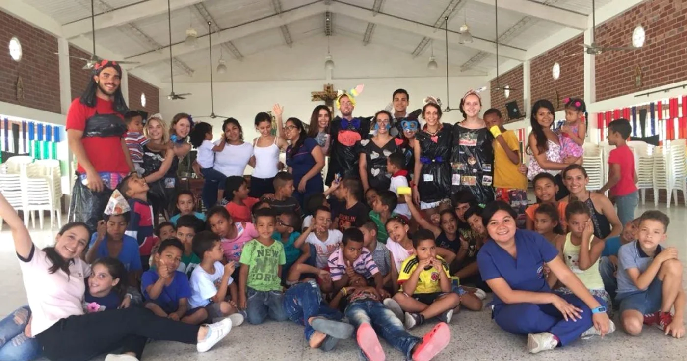 gelu pacurar face voluntariat international