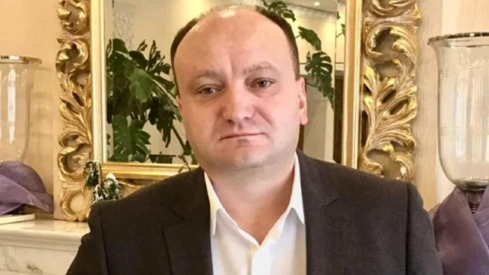 Alexandru Dodon a fost eliberat, având interdicția de a părăsi țara. FOTO: Realitatea.md