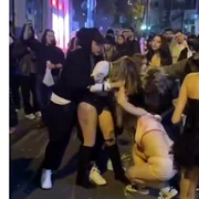 Bătaia a avut loc în stradă  vcaptură video Cluj24 png