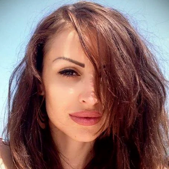 Roxana nu şi-a strâns fetiţa în braţe de un an. Copila are acum aproape şase ani