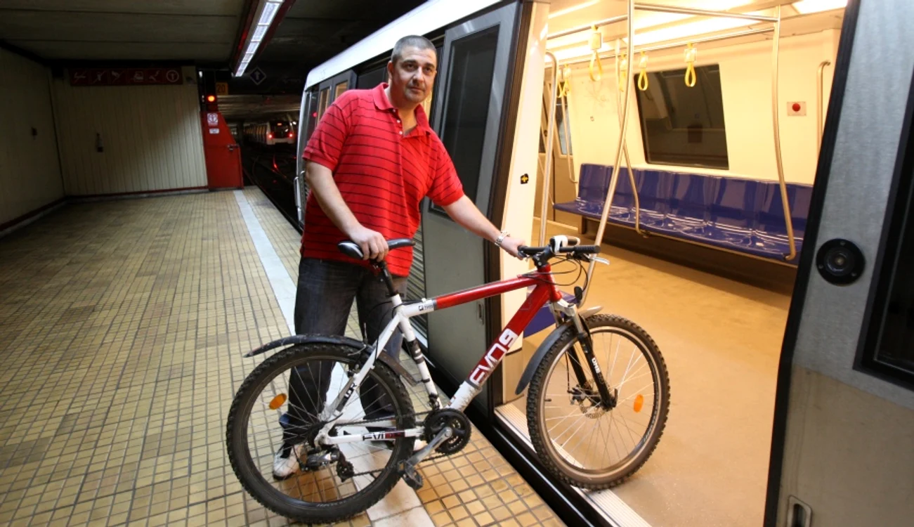 
    Bicicleta poate fi urcată în metrou după ora 21.00   