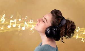 muzica casti shutterstock