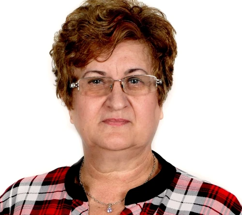 Dorina Cioran comuna Greci foto arhiva personala