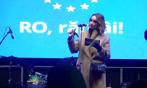 Andreea Marin la protestul pro-democrație. FOTO: captură