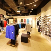 Magazin articole sportive Foto Adevărul