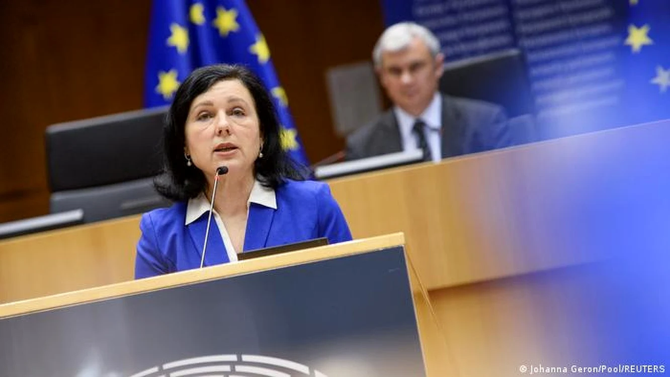 Comisarul european pentru valori şi transparenţă, Vera Jourova