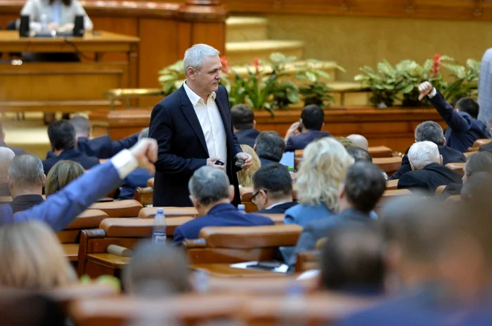 Liviu Dragnea numără tot mai puţini deputaţi PSD