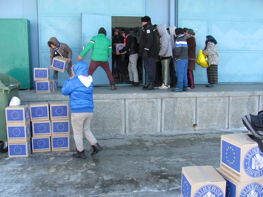 Vâlcenii din 42 de localităti nu au primit nici pana in prezent alimentele de la U.E. Foto arhiva Adevarul