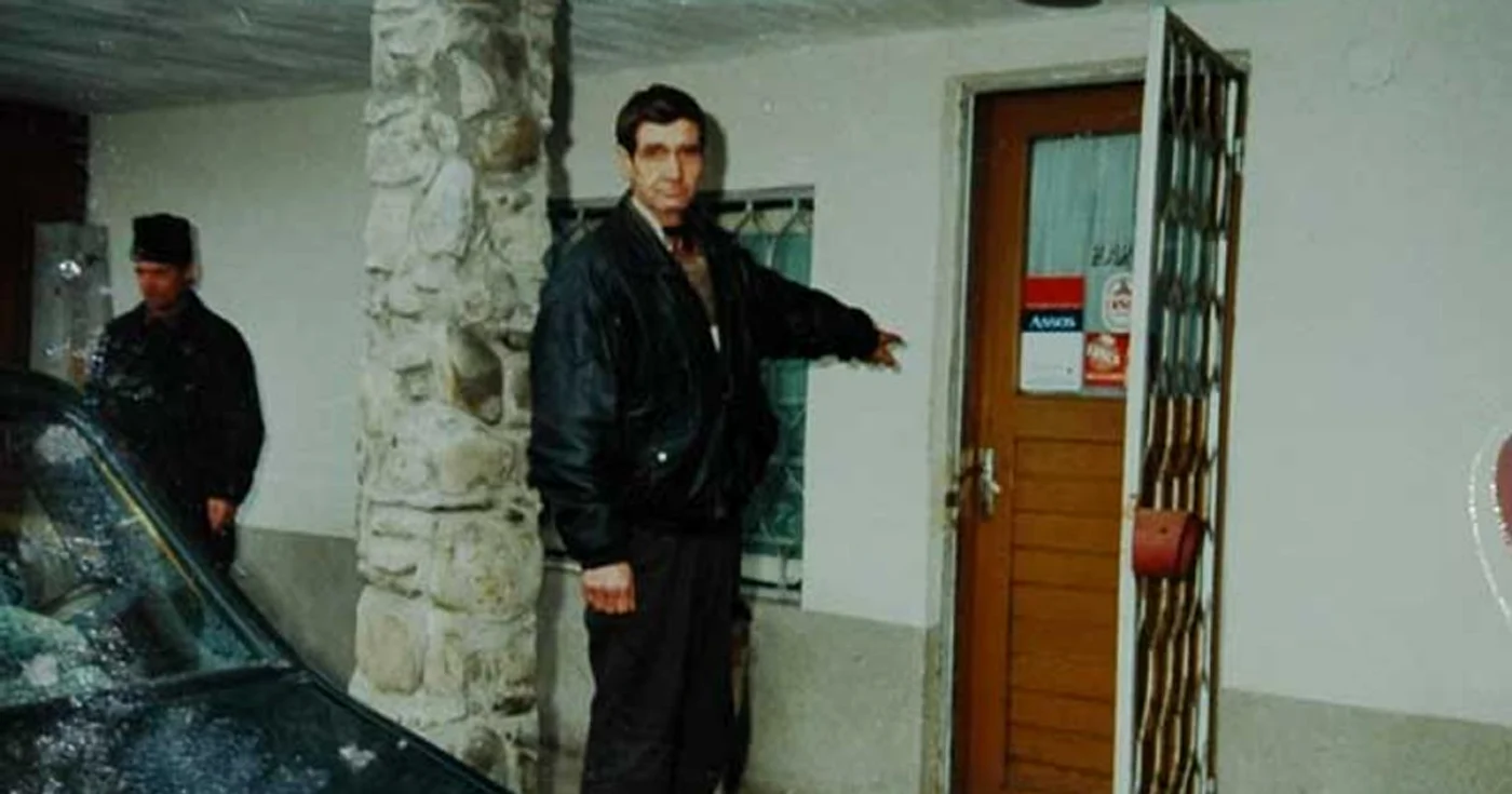 Mihai Olariu, "Pedofilul din Burdujeni", la reconstituire. FOTO: jurnalul.ro