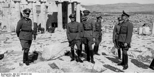 Nazisti pe Acropole