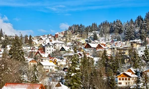 sinaia iarna senin foto shutterstock