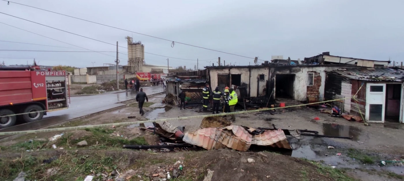 Şase persoane au murit în incendiul de pe strada Nicolae Teclu. FOTO: ISU Cluj
