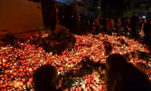 Incendiul din Colectiv a făcut 60 de victime jpeg
