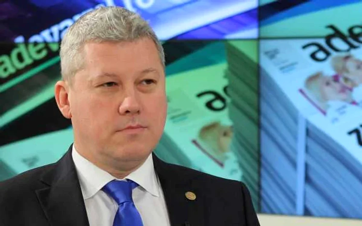 Cătălin Predoiu