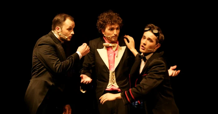 „Actorchestra” nu vrea să fie altceva decât este: un teatru-cabaret bine făcut FOTO TNB