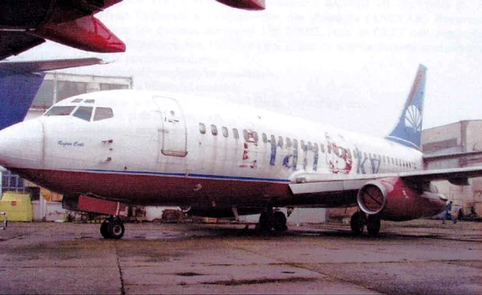 Avionul este din 1985 şi nu mai poate fi înmatriculat