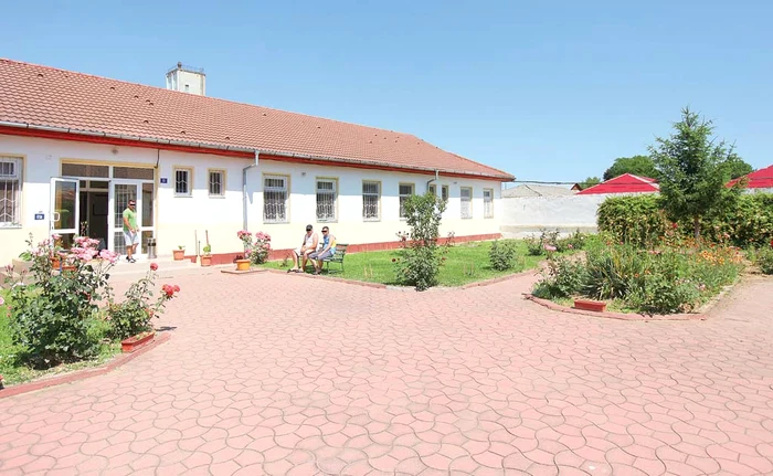 După masa de prânz, pot ieşi în parcFoto: Dorin Constanda