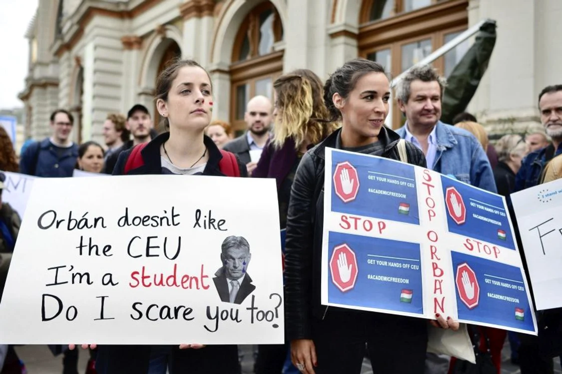 Universitatea UE în exil jpeg