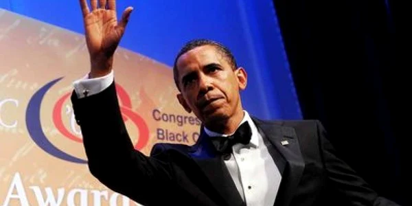 Viaţa lui Obama, supusă la vot pe Facebook- Revista presei internaţionale