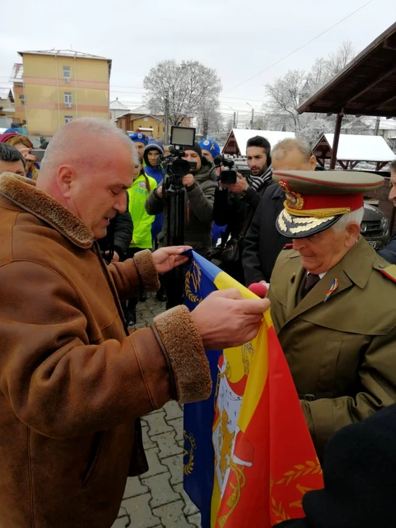 Un general cÃ¢t un Centenar, celebrat cu douÄ zile Ã®nainte de 1 Decembrie: 