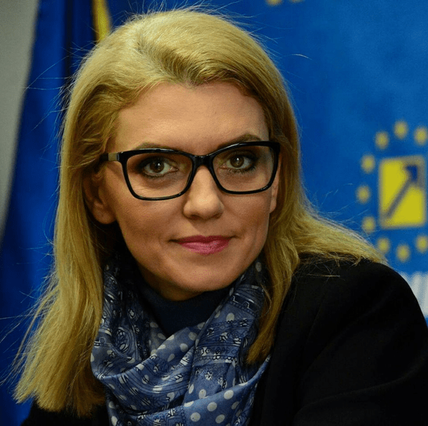 Gorghiu, săgeţi către Dîncu şi PSD: Nu pare că are un apetit prea mare pentru demisie 