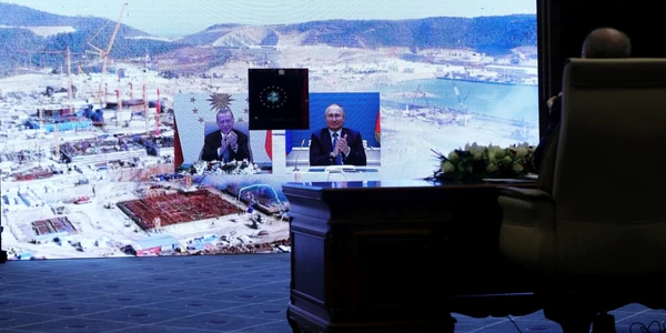 Preşedinţii rus Vladimir Putin şi turc Recep Tayyip Erdogan au lansat în mod oficial