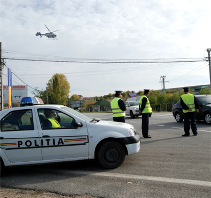 Traficul rutier a fost controlat din elicopter