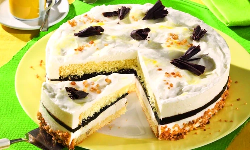 tort de lamaie cu crema diplomat jpeg