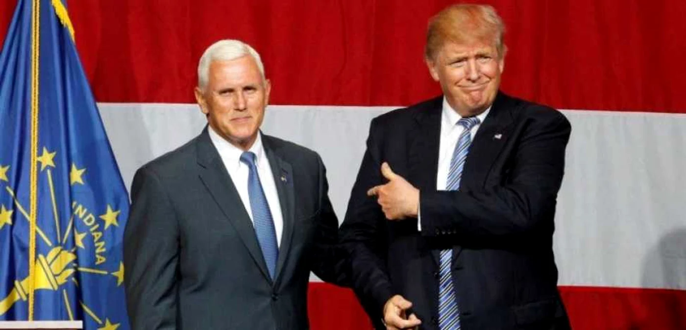 Preşedintele ales Donald Trump (dreapta) şi vicepreşedintele ales Mike Pence FOTO AFP